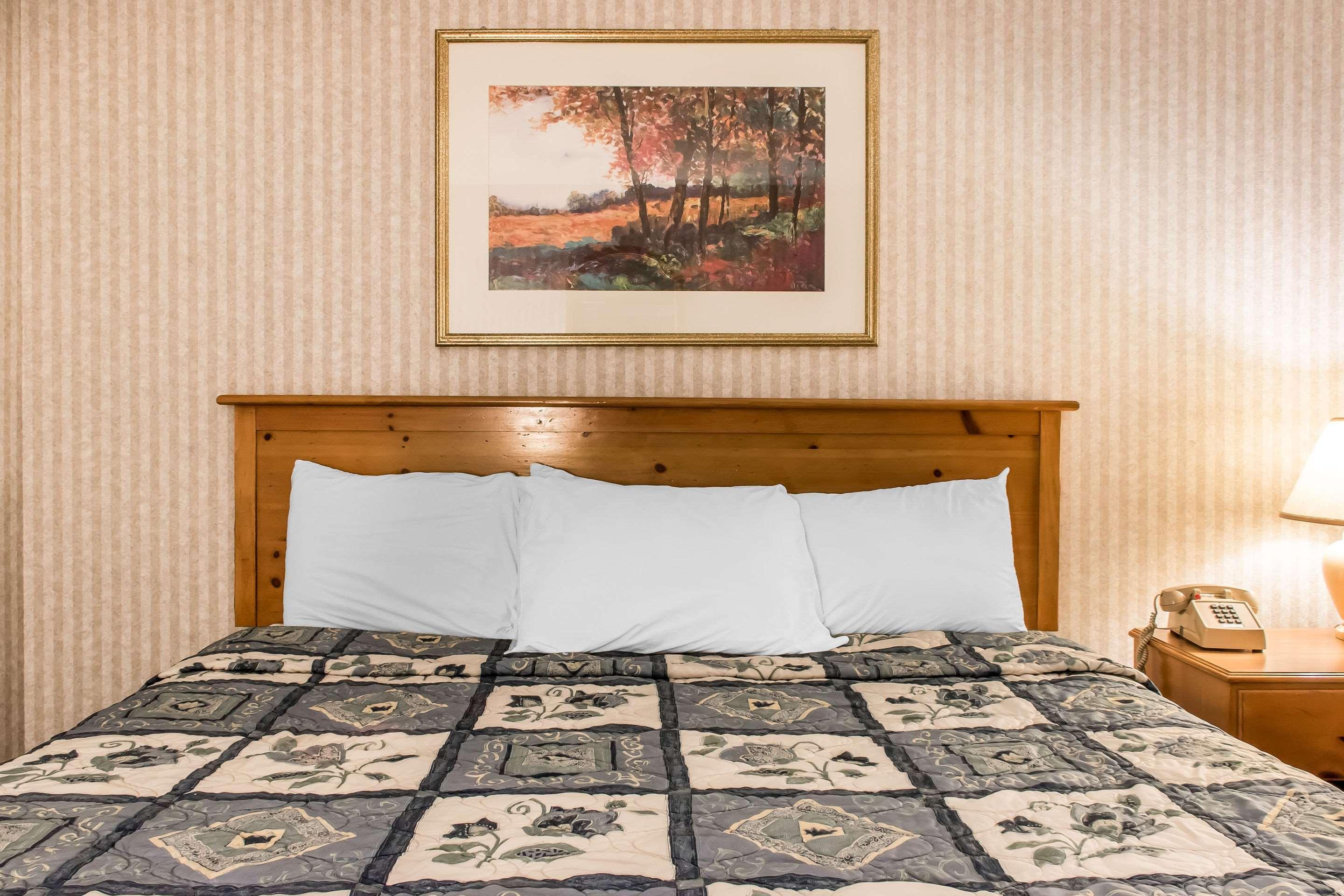 Rodeway Inn Amish Country Smoketown  Zewnętrze zdjęcie