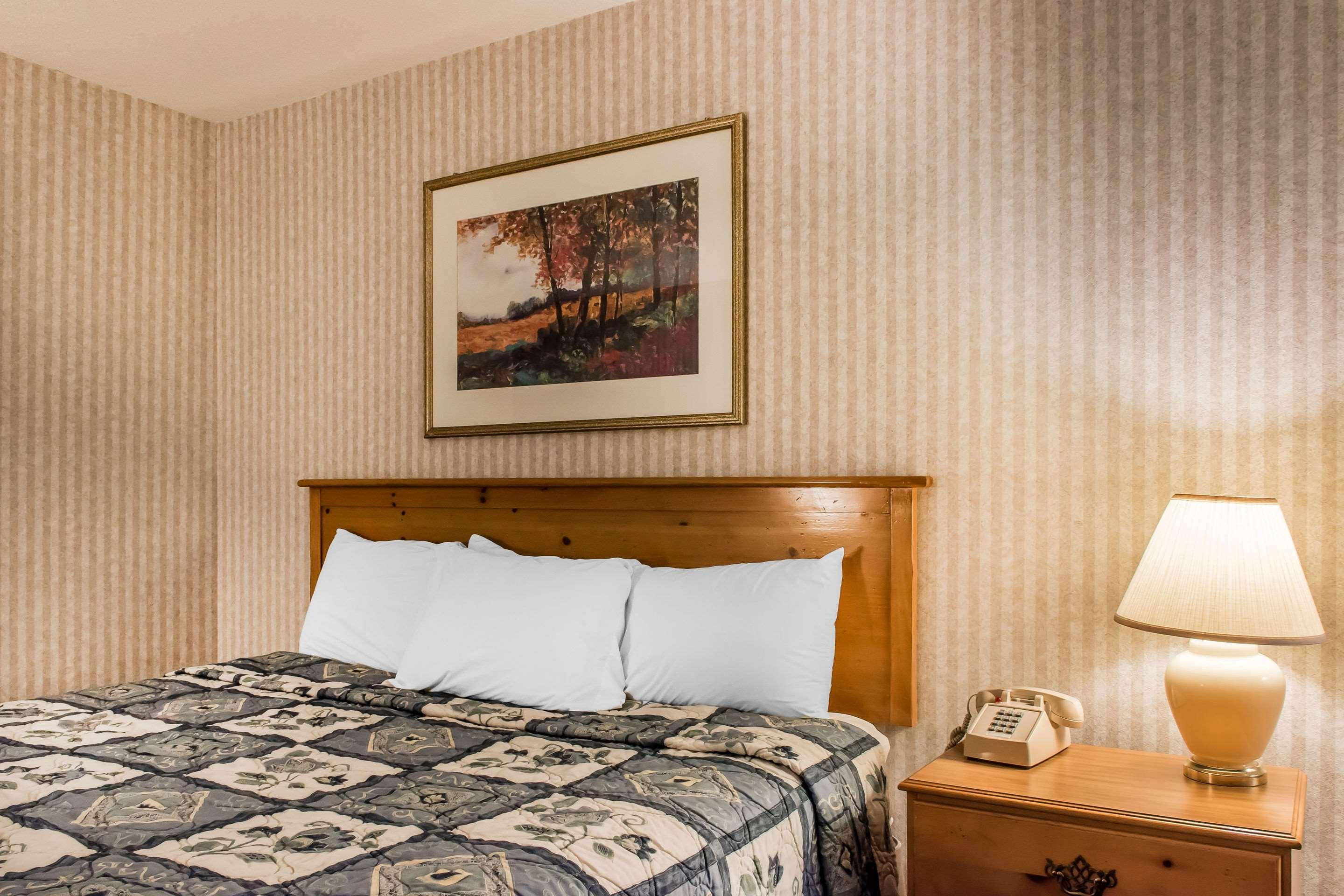 Rodeway Inn Amish Country Smoketown  Zewnętrze zdjęcie