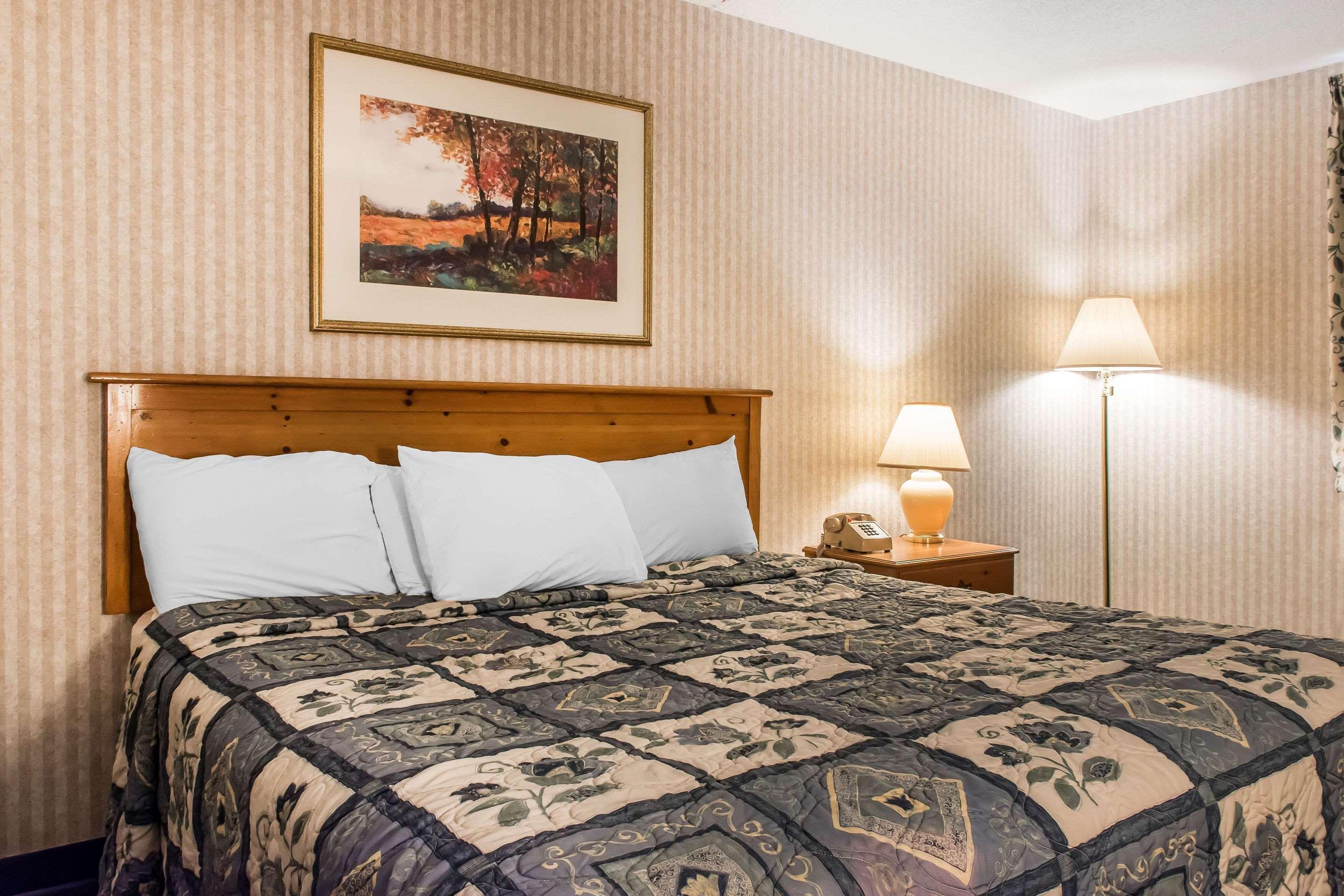 Rodeway Inn Amish Country Smoketown  Zewnętrze zdjęcie