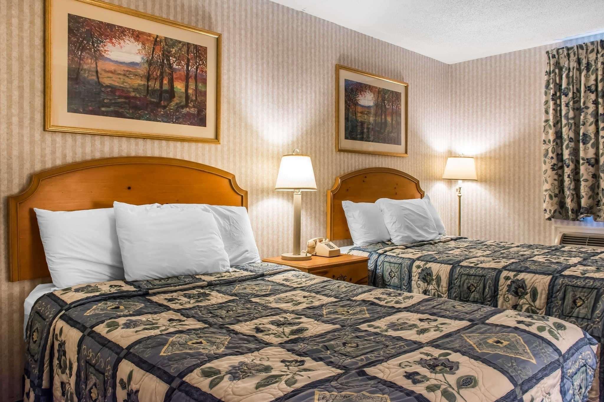 Rodeway Inn Amish Country Smoketown  Zewnętrze zdjęcie