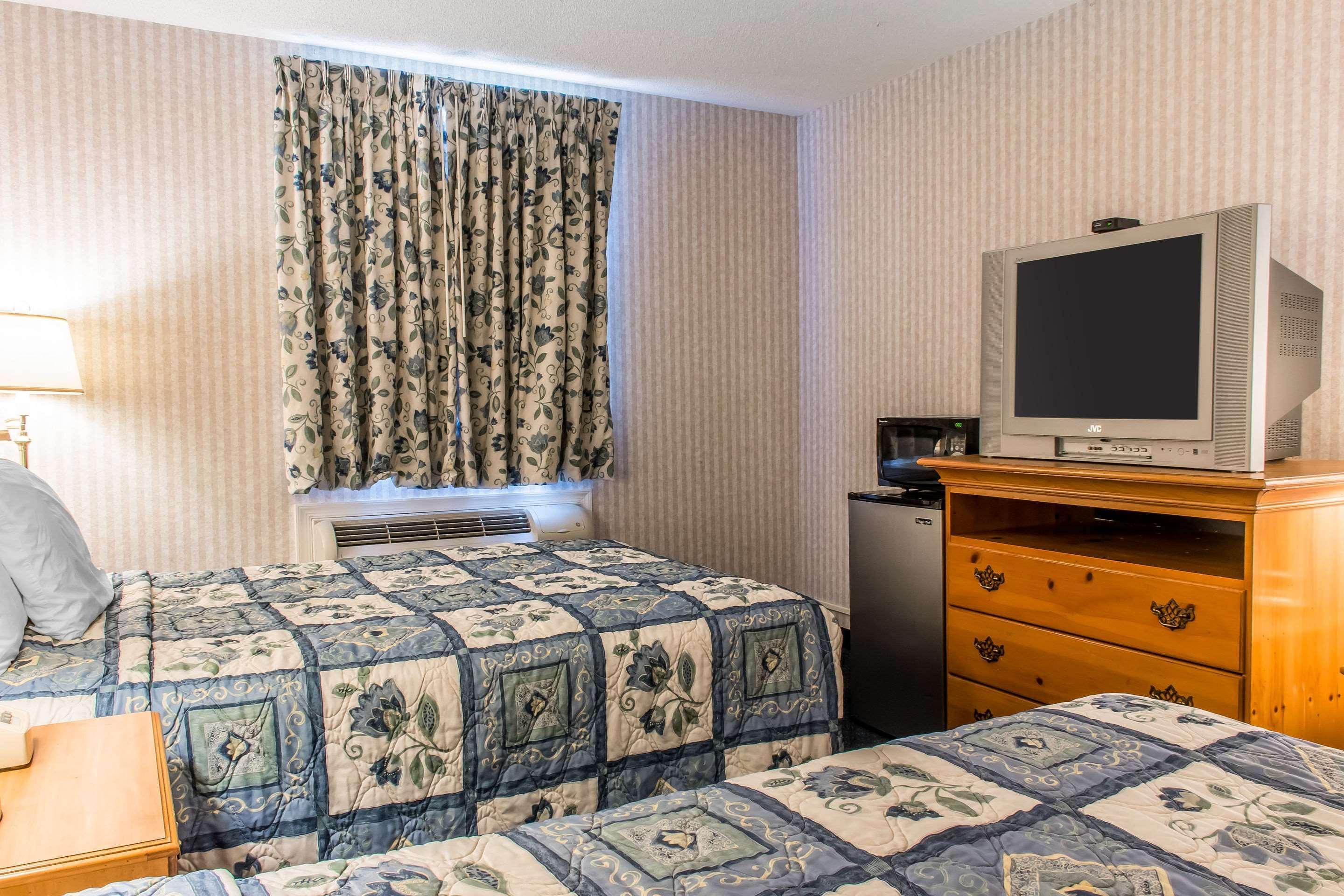 Rodeway Inn Amish Country Smoketown  Zewnętrze zdjęcie